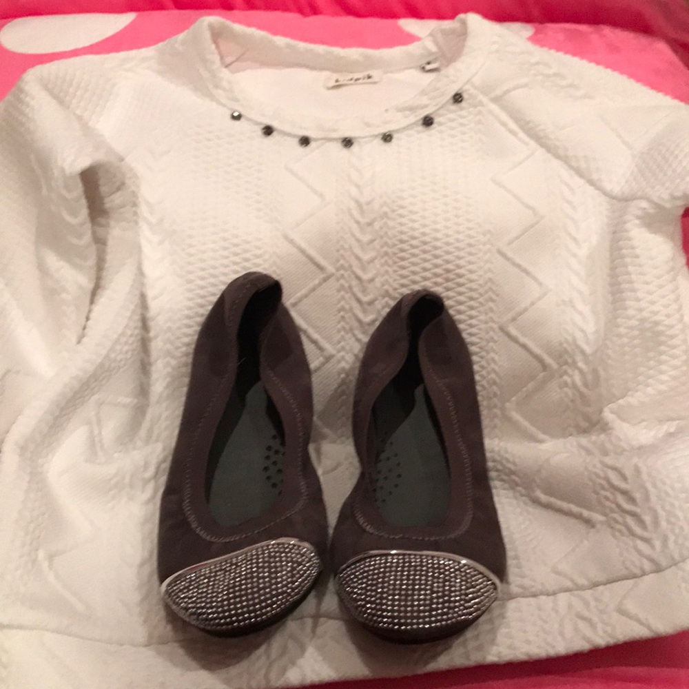 Kidpik sz 10 shirt and shoes sz 3